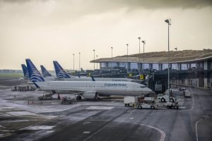 John Acosta Vox, Debate tasa aeroportuaria PTY